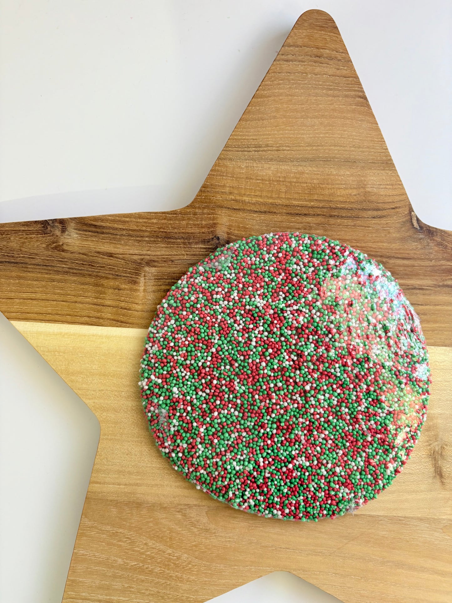 Giant Christmas Freckle 250g – Customisable Milk Chocolate Gift (Red, Green & White Sprinkles)